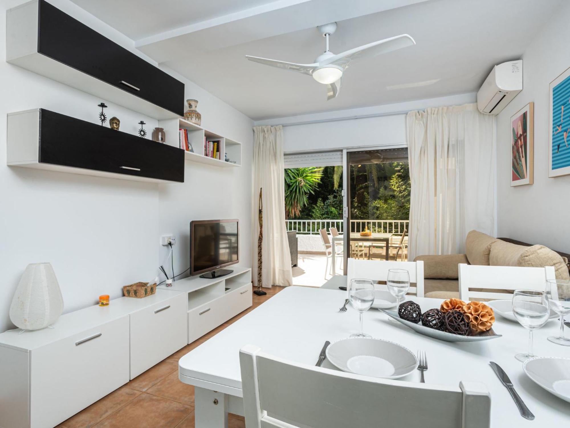 Apartment Jardines Del Mar By Interhome Марбелья Екстер'єр фото